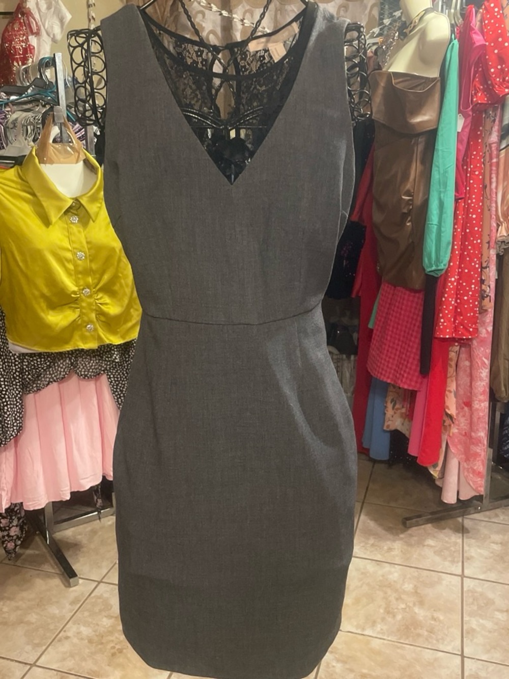 Forever 21 Gray V-Neck Lace-Back Sheath Dress